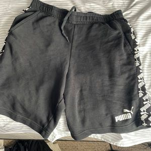 No holes, stains, or stretched areas